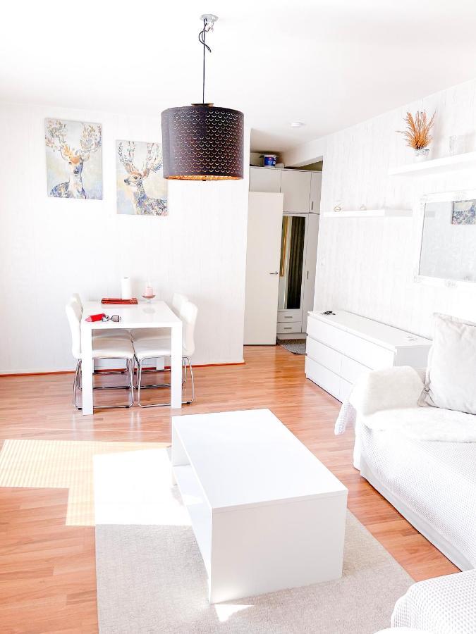 Ilona Apartments -"Home Away From Home" Kotka Bagian luar foto